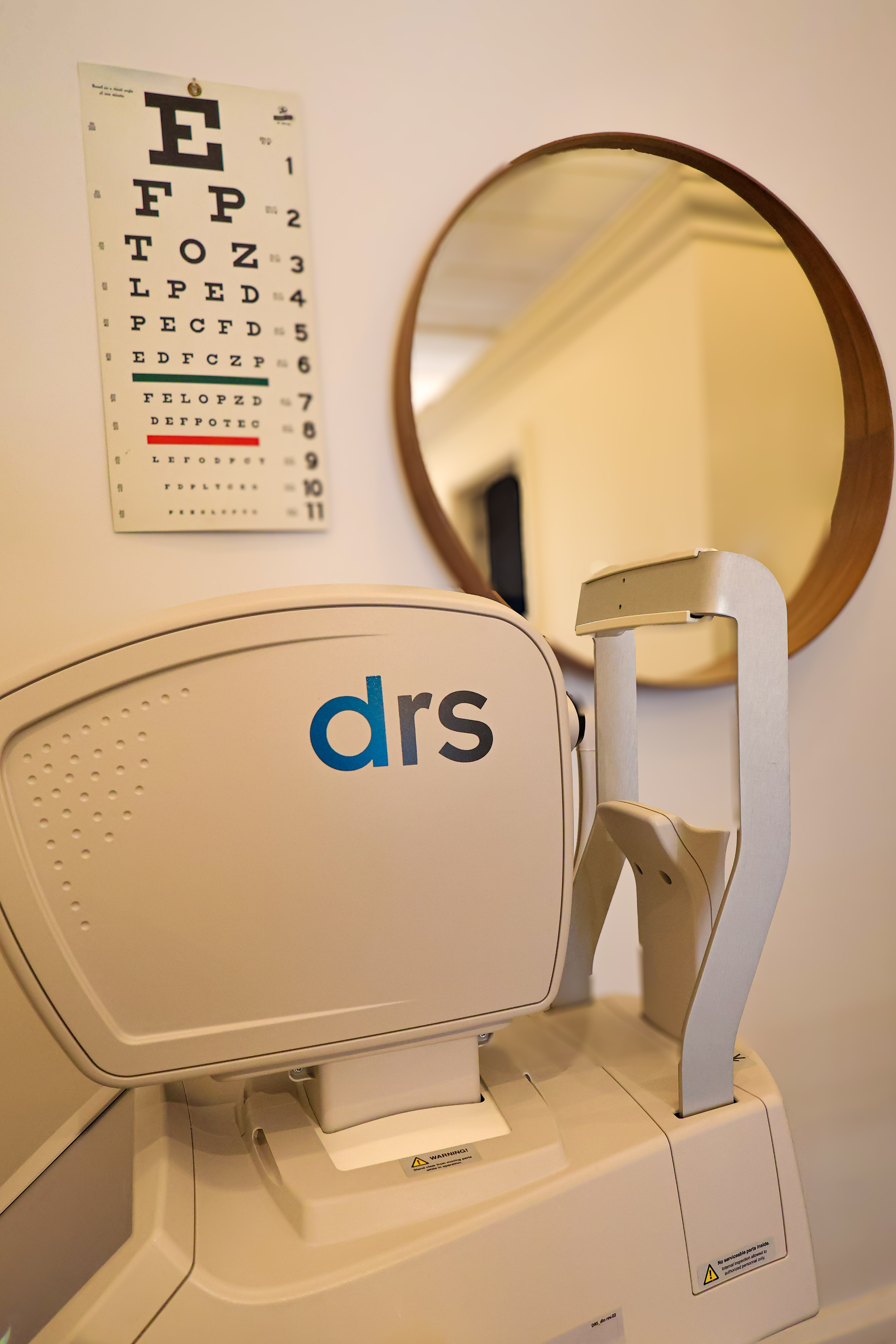 Retinal imaging camera used for diabetic eye exams and specialized eye care